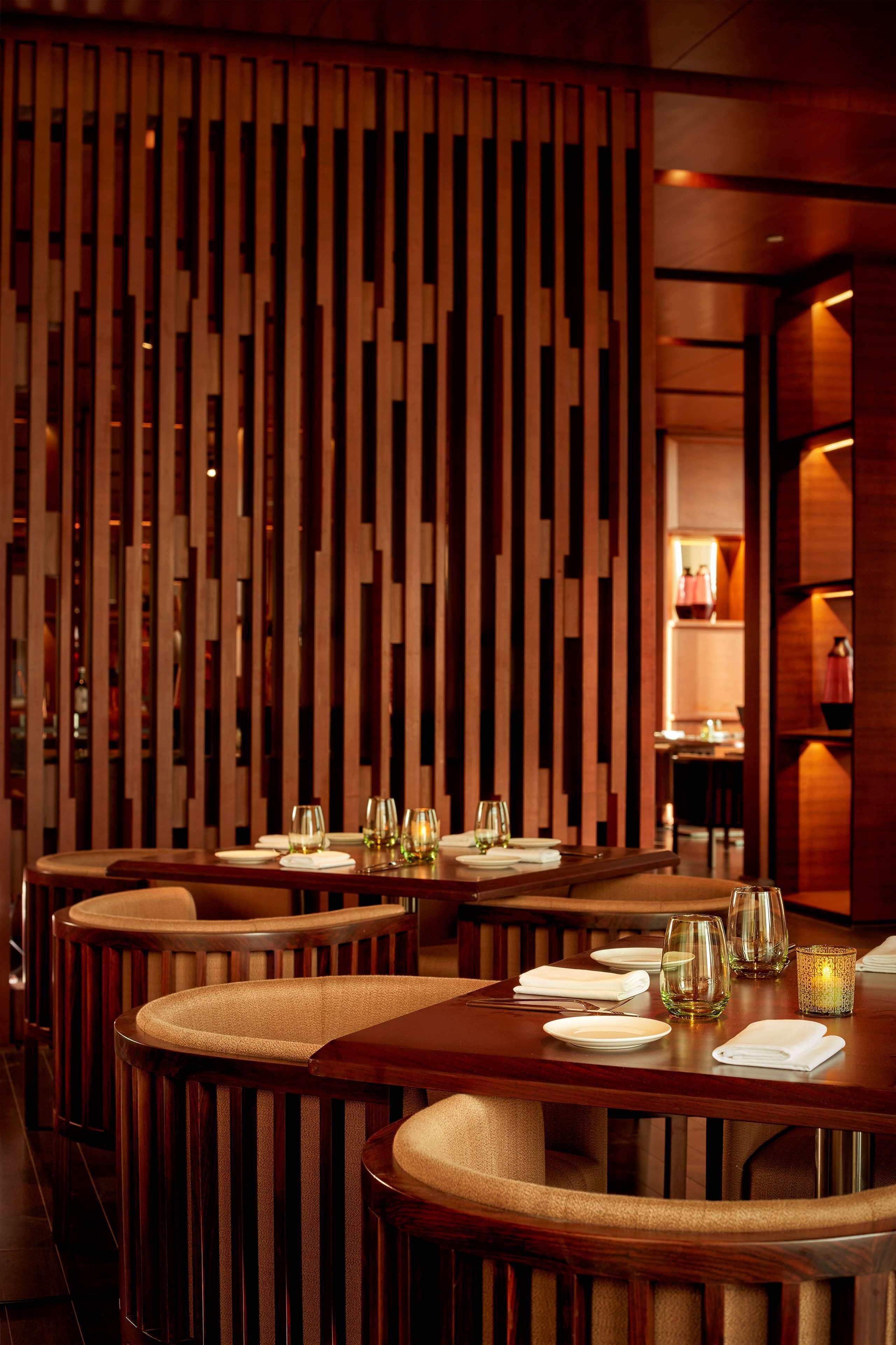 Hyatt Regency Chandīgarh Exterior foto Interior of the restaurant